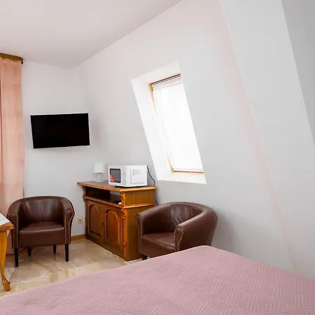 Gallus- Z Klimatyzacja ベッド・アンド・ブレックファスト クリニツァ・モルスカ