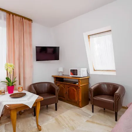 Gallus- Z Klimatyzacja Bed & Breakfast 4*