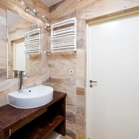 Gallus- Z Klimatyzacja ベッド・アンド・ブレックファスト