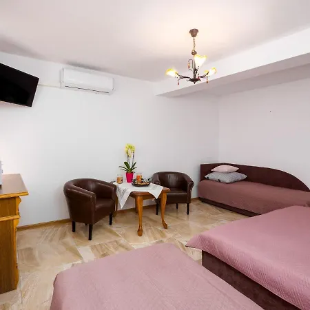 Gallus- Z Klimatyzacja クリニツァ・モルスカ