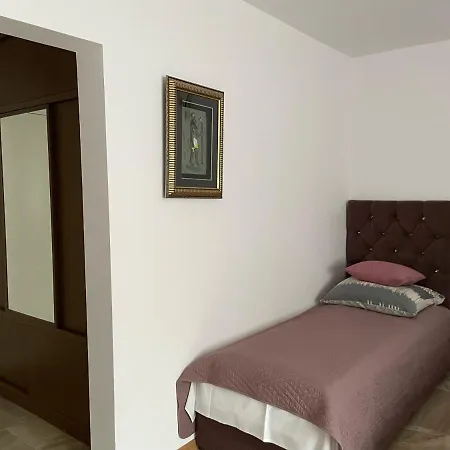 Gallus- Z Klimatyzacja Bed & Breakfast 4*