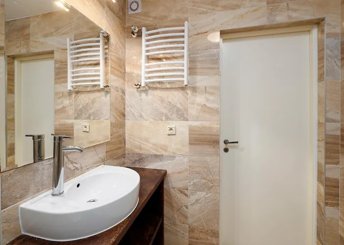 Gallus- Z Klimatyzacja 库瑞尼卡慕斯卡